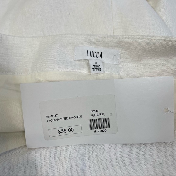 NWT LUCCA White Linen Blend Ruffle High Rise Shorts Size Small - Picture 3 of 4